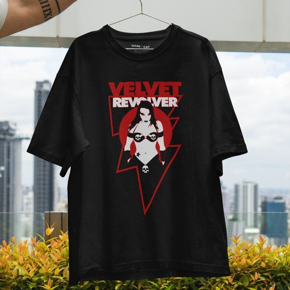 Rock Band T-shirt | Velvet Revolver Band T-Shirt | Classic Red and White Tee - Picture 3 of 10